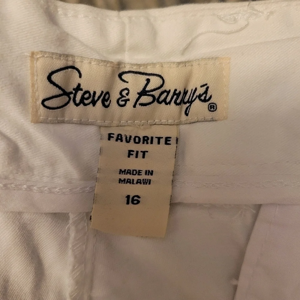 NWOT Steve & Barry capris size 16 - Picture 3 of 4